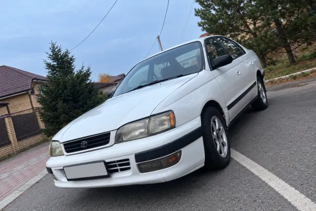 Toyota Corona — изумрудный OEM+ — до